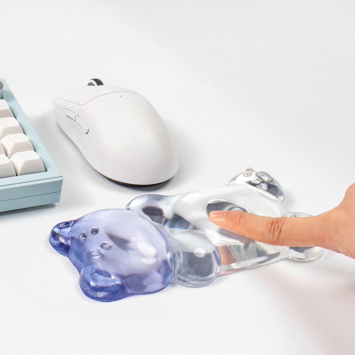 Cute Bear Shape Wrist Rest Tra - Gaming Keyboard No Number Pad review and price